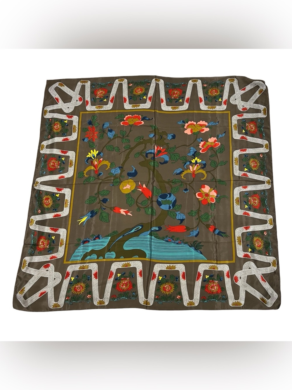 The Metropolitan Museum of Art Tree of Life Silk Scarf Japan